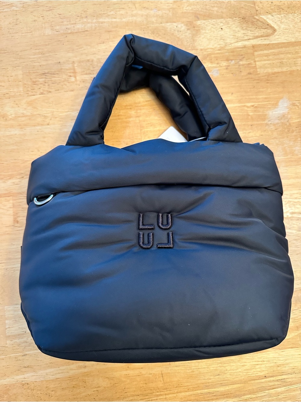 NWT Lululemon On My Level tote small puffy